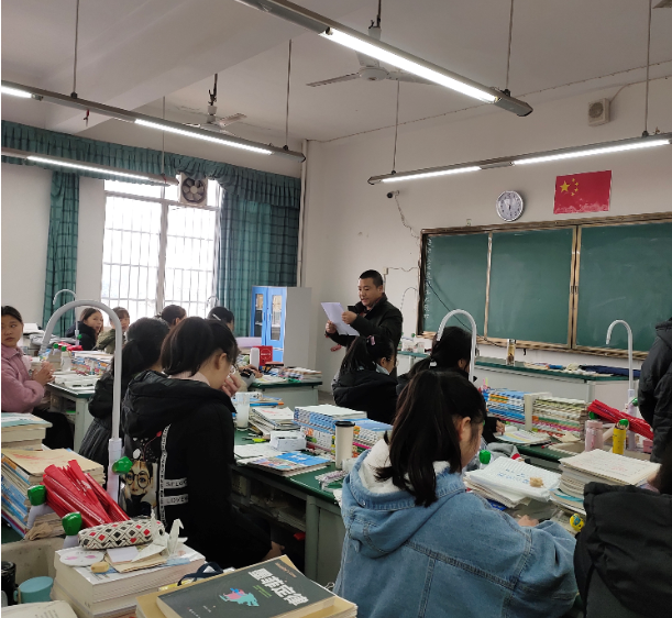 泸县九中、泸县建校合作办学调研会